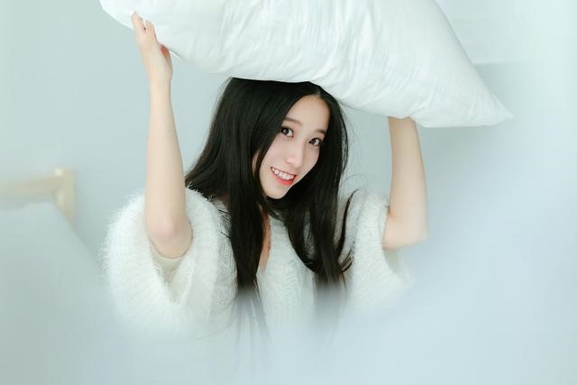 0年的狗男2022运程，94属狗一生有几次婚姻"