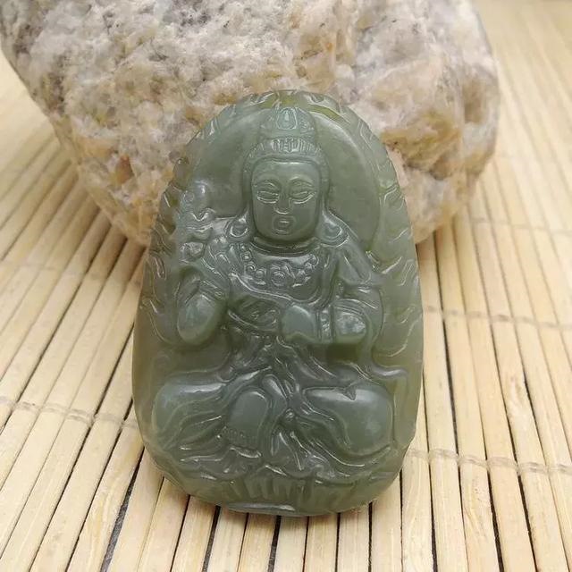 十二生肖本命佛的寓意，本命佛菩萨12生肖图片