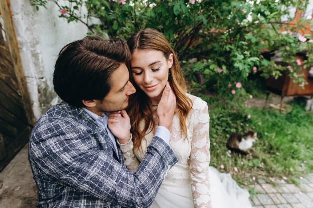 属猴女人床上爱你的表现，属猴女人对待性的态度