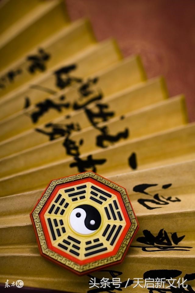 万年历查搬家吉日，2022 年搬家入宅吉日查询