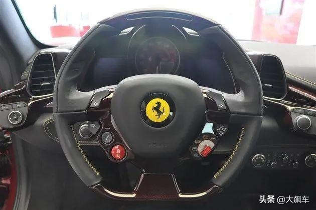 属兔的开什么车比较好，属兔最旺的颜色是什么