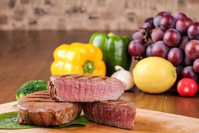 生肖狗和什么生肖最不能配，生肖狗和什么生肖配