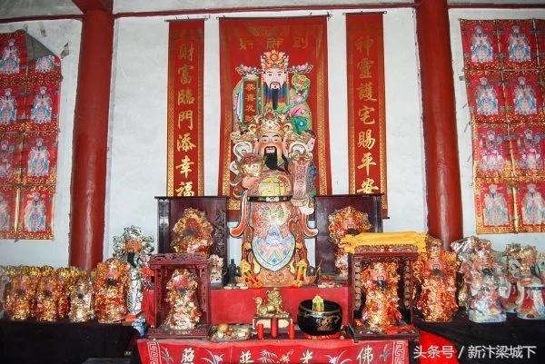 兔与哪个生肖最有缘，生肖兔的贵人与小人