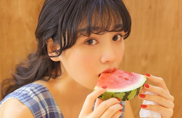 属兔男听哪个生肖女的话，属兔男大男子主义