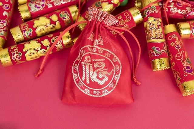 生辰八字算命婚姻配对 *** ，按照生辰八字算姻缘怎么算