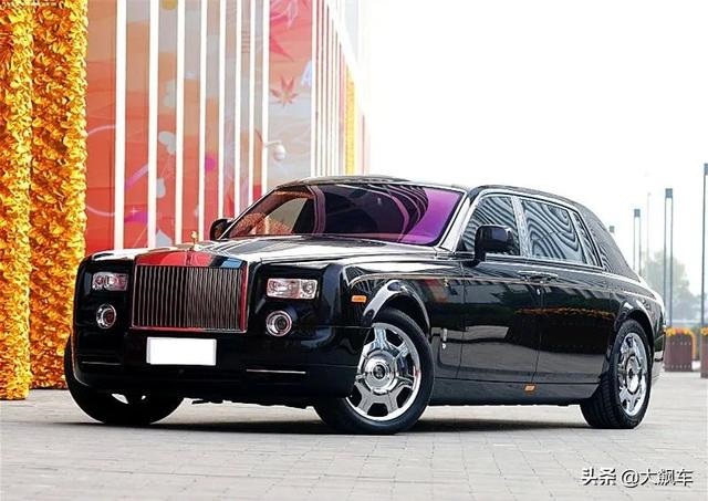 属兔的开什么车比较好，属兔最旺的颜色是什么