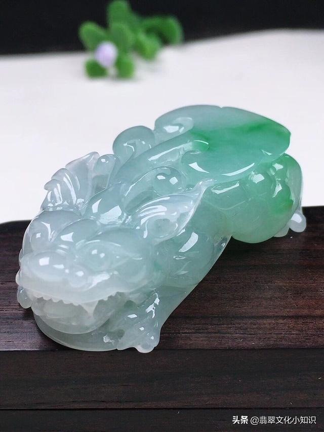 翡翠貔貅什么颜色好，玉石的种类大全