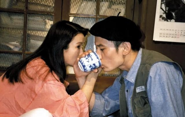 6年属龙的女人有几次婚姻,属龙1976年一生婚姻"