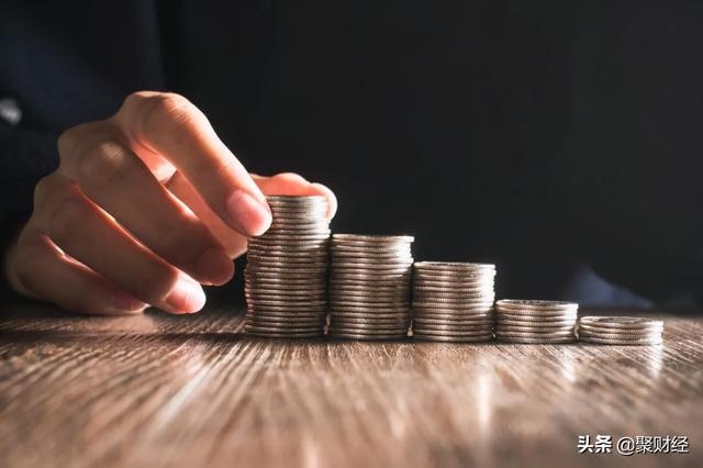 0年是30岁还是31岁，70年出生的狗在2022