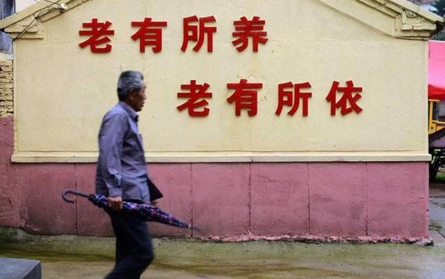 975年出生的人今年多大了，75年属兔45岁有一灾2022"