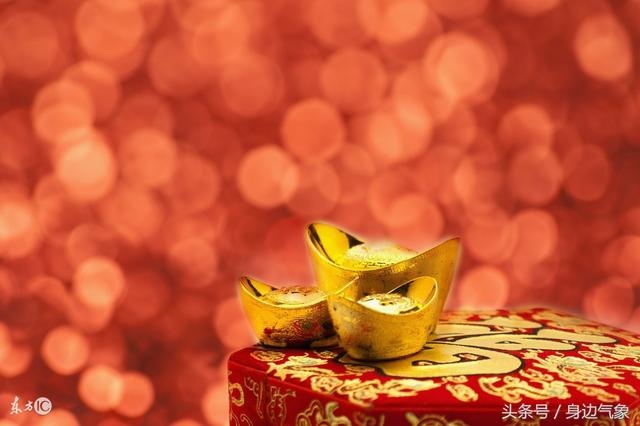 属鸡腊月初三出生命运，农历腊月初三出生的人