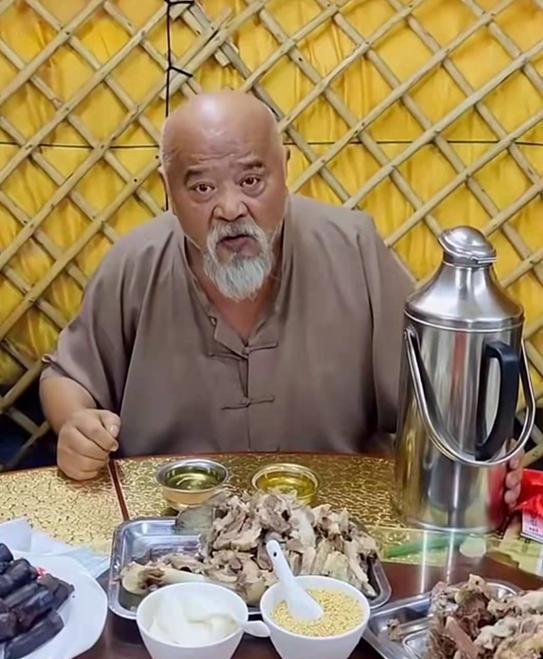 生肖属牛的今年多大岁数，属兔今年多大岁数2022