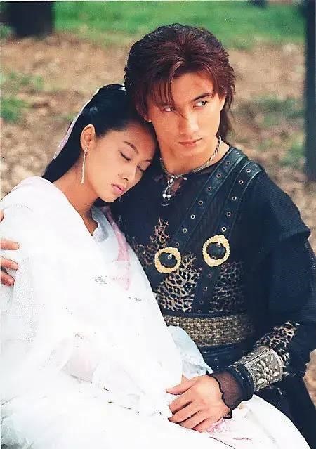 7年男兔和87年女兔相配吗，男兔和女兔87年的能在一起吗"