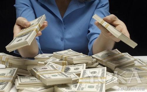 最会赚钱的时辰女，什么时辰的女人有钱有势