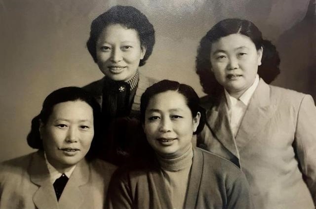 老黄历属羊结婚行家月2022年，2022年属羊结婚的大利月