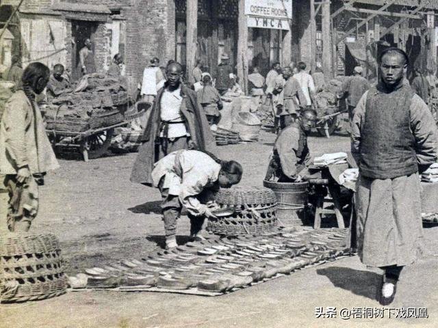985年正月13日是阳历多少，命里有大财的农历生日"