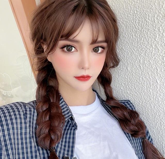 999年结婚到现在多少年了,2001年多大了"