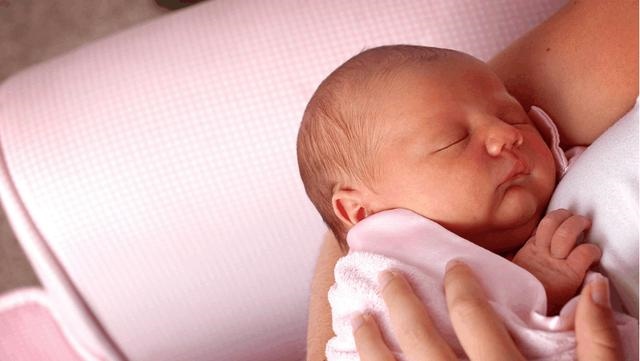 男宝宝初几出生比较好，男孩哪天出生更好命