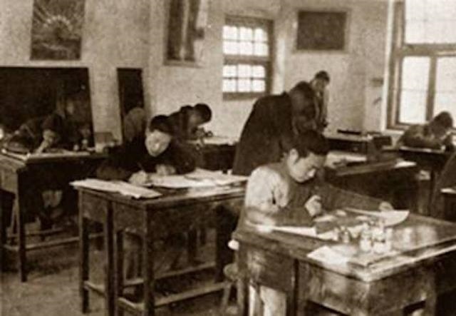 930年到2022年是多少岁，1940年到现在多少岁了"