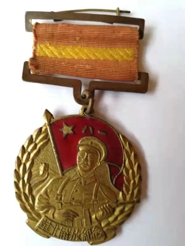 988年8月13日阳历是多少，1988年8月3日农历是多少"