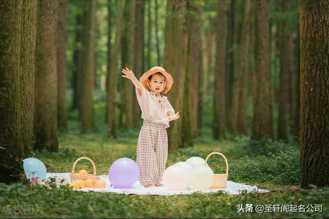 牛年十月男宝宝名字,2022 年10月男宝宝取名