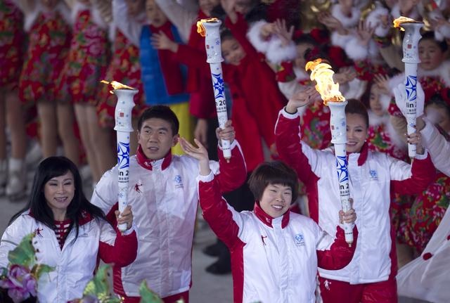 022属兔人全年运势1999，2023年生肖虎女运势"