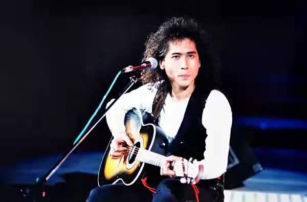 6年属龙女人感情,1976年属龙44岁遇真爱"