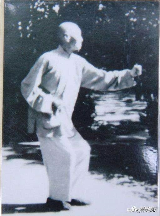 属龙属龙是八几年的，八七年属兔婚配