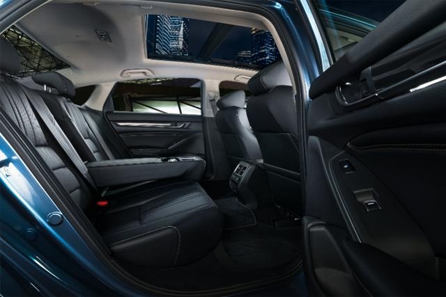 3鸡男和98女虎相配吗，鸡和猪相配婚姻如何"