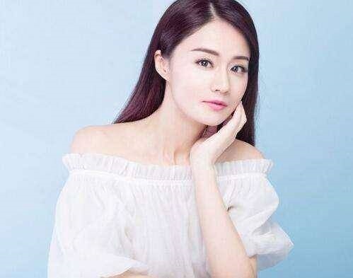 属兔的女孩找对象找属什么的，1999年属兔女姻缘几时会来