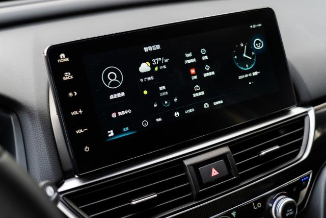 3鸡男和98女虎相配吗，鸡和猪相配婚姻如何"