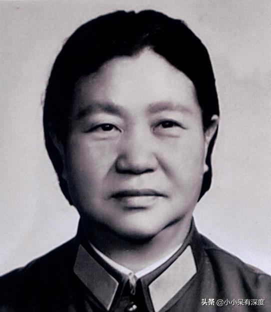 属蛇一生有几次婚，属蛇男人更佳妻子