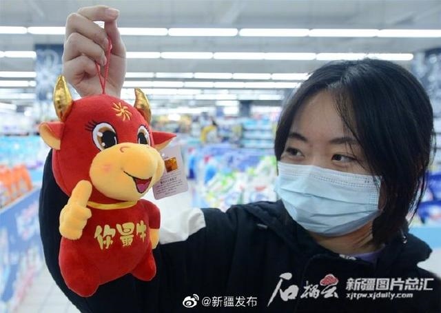 022龙女全年运势，2022