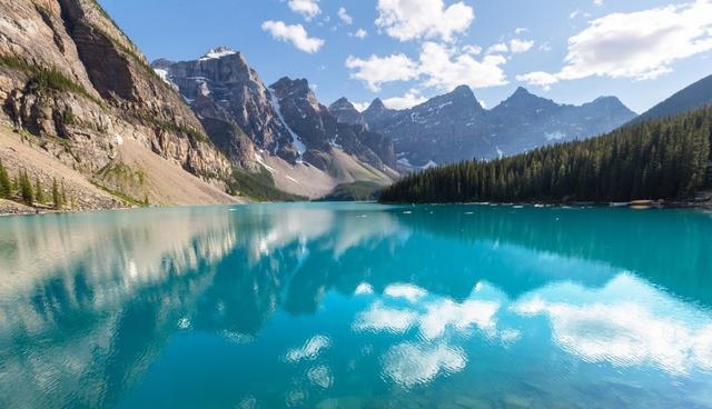 7年女2022年运势，1977年属蛇女2022大难"