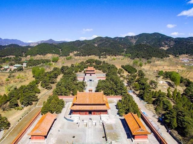 8年属龙女一生几个孩子，1988年龙女一生几个孩子"