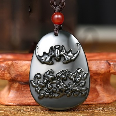 8年属龙男一生劫难，88年属龙的桃花劫是什么属相"