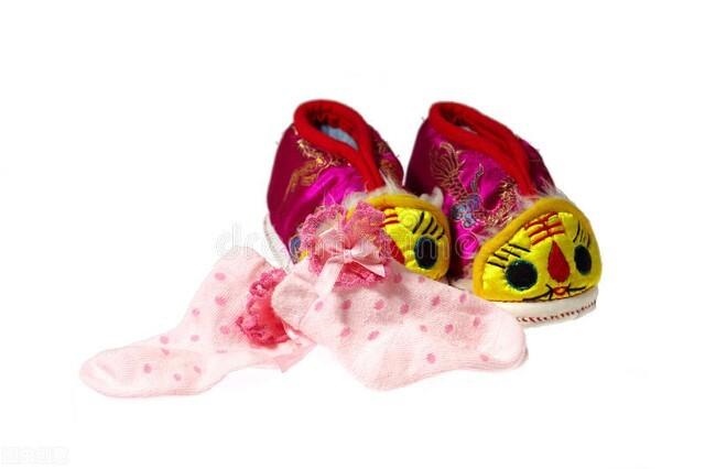 纠结生虎宝宝还是兔宝宝，虎宝宝旺哪些生肖父母