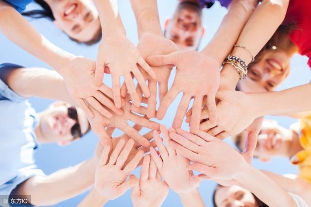 正月生龙的一生运势，2000年属龙男一生命运