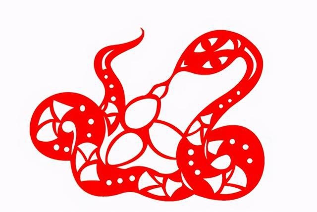 属蛇的上等婚配是哪个,女属蛇的和什么属相最配