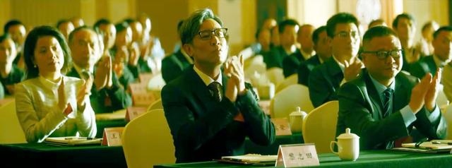 属龙的和什么属相不能合作，属鸡属狗结婚的范例