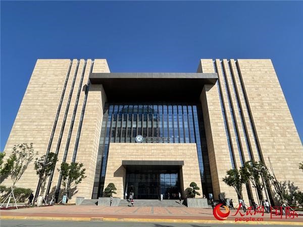 属龙女农历几日出生命更好，生肖龙女最怕出生几月