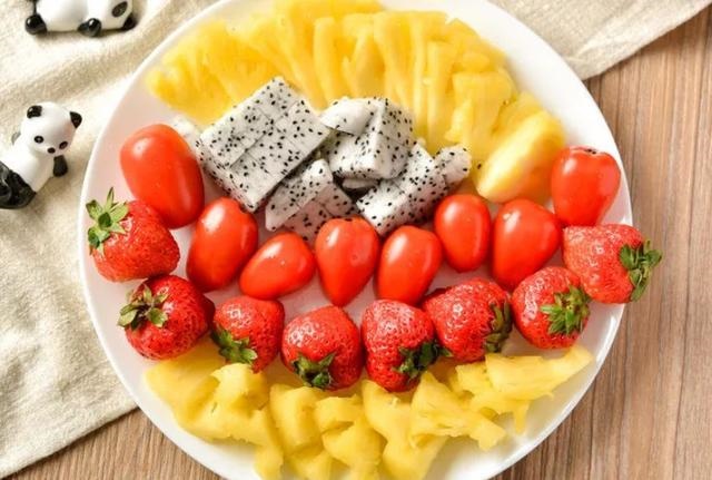 属龙女六月出生好不好，属龙的六月出生命好不