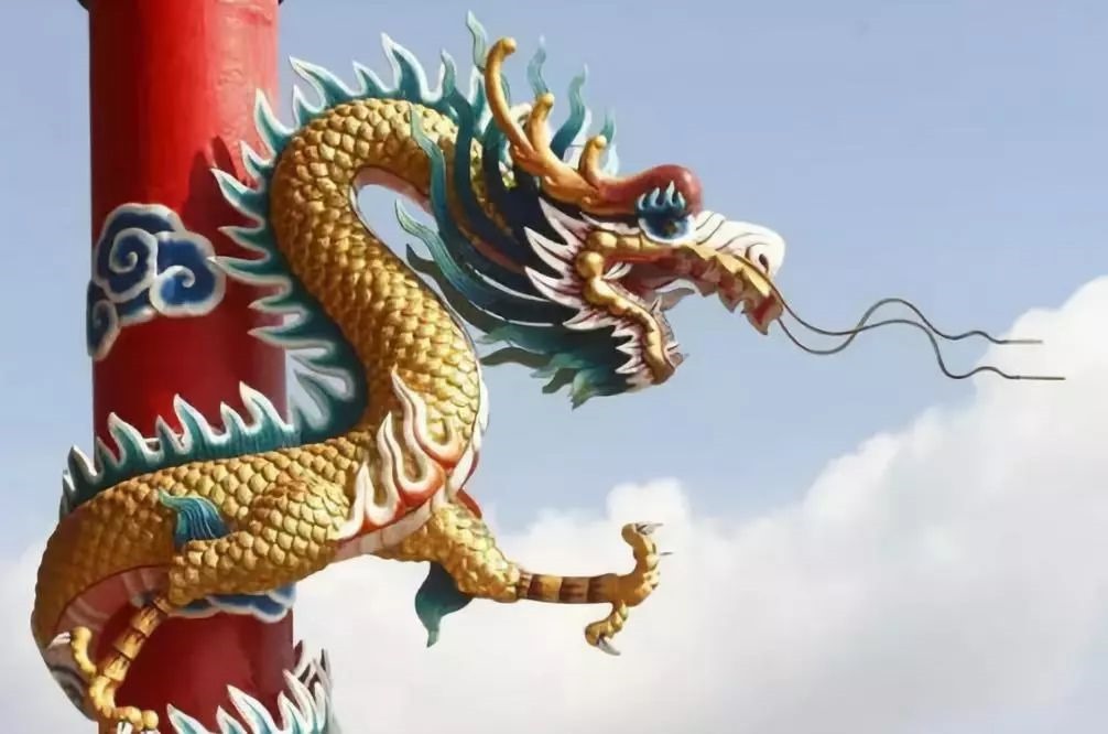 生肖龙与龙在一起对谁不利，生肖龙躲不过的财运