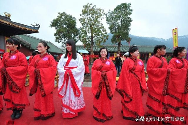 生辰八字免费测2022年运势，麦玲玲2022运程完整版