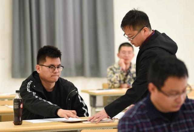 十二生肖年龄表格岁数2022，十二生肖岁数图