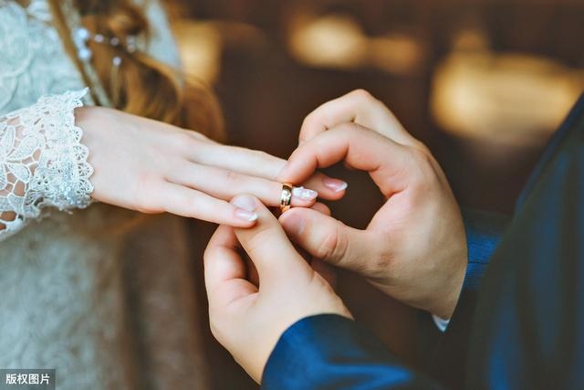 测两个人八字合不合适免费，算命两人是否合适结婚