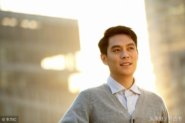 八字免费查桃花软件，免费生辰八字命带桃花