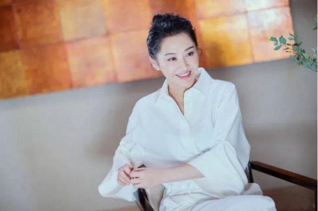 976年至今多少岁，1976年中国发生了什么事"