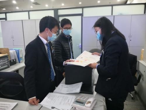 2男狗88女龙相克吗，1982年狗女和88年男龙"