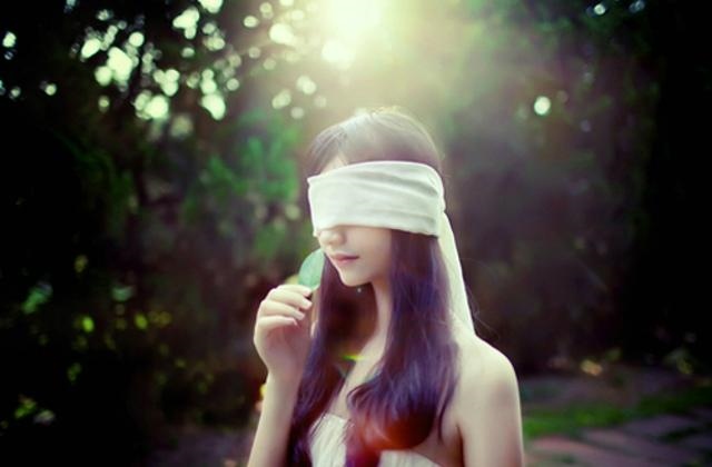 001年属蛇女一生的感情运势，2001蛇女生的婚配"